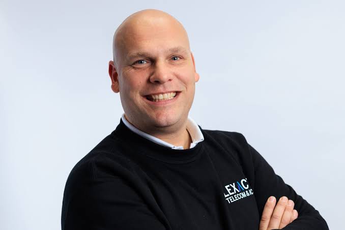 Koen van Lexact helpt je graag met de verkoop van hardware en oplossingen